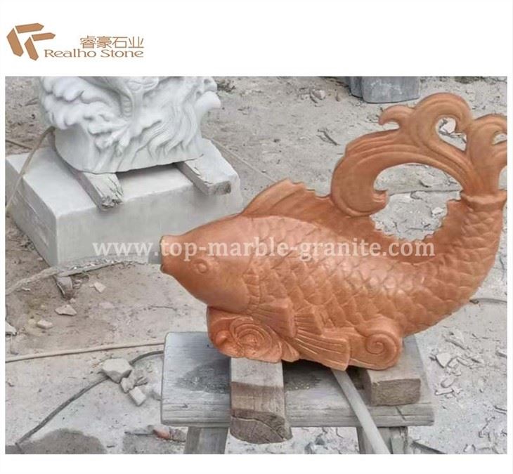 Red marble fish design