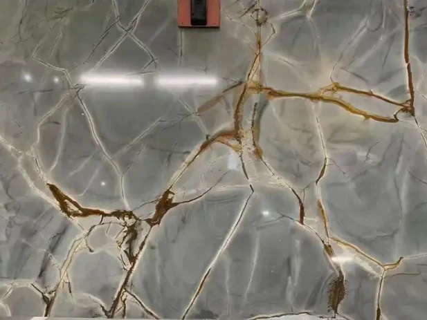 Полірована мармурова плита Golden Ocean